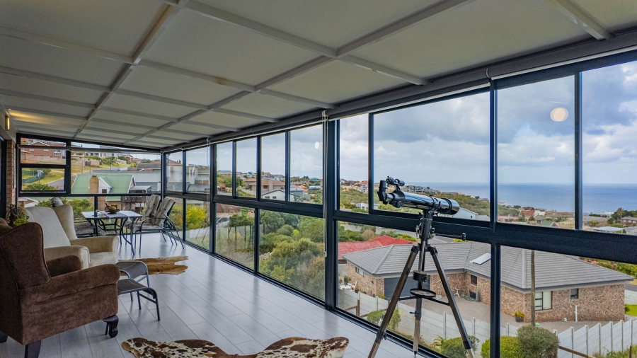 4 Bedroom Property for Sale in Dana Bay Western Cape